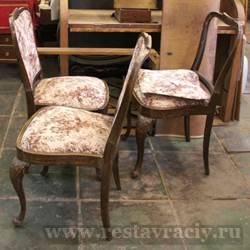 Обить стулья