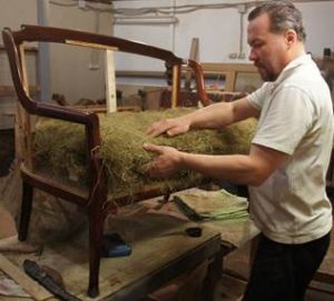 Антикварная мебель
